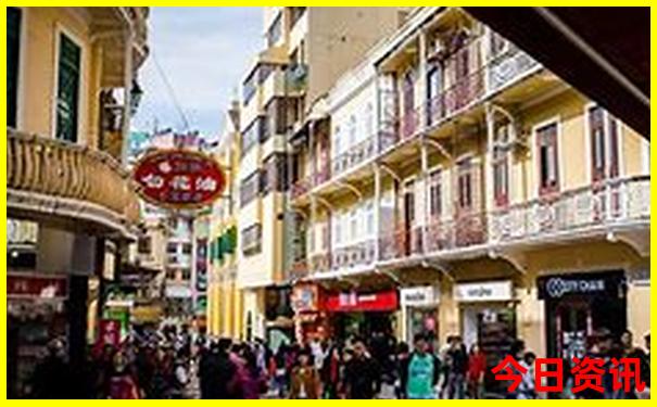 70岁以上的老人旅游团